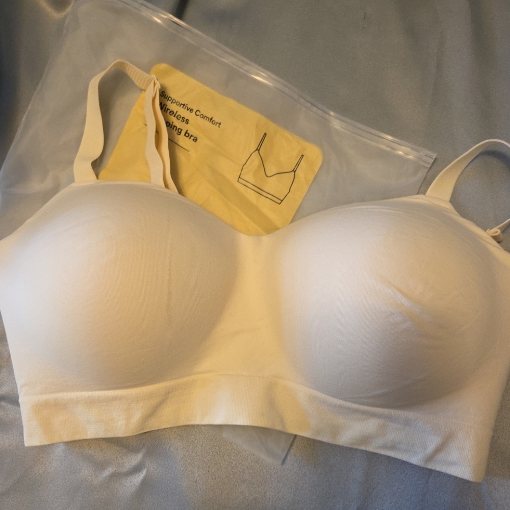 Elegant Cream Wireless Bra